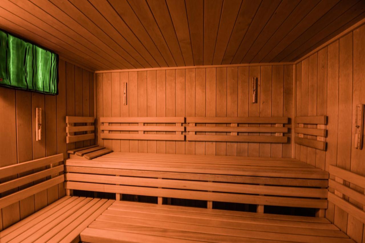 Pensjonat Fitness & Spa Gregor Zielona Góra Extérieur photo
